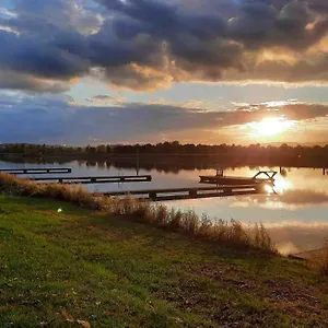camping-aux-rives-du-soleil.hotels-rhonealpes.com/
